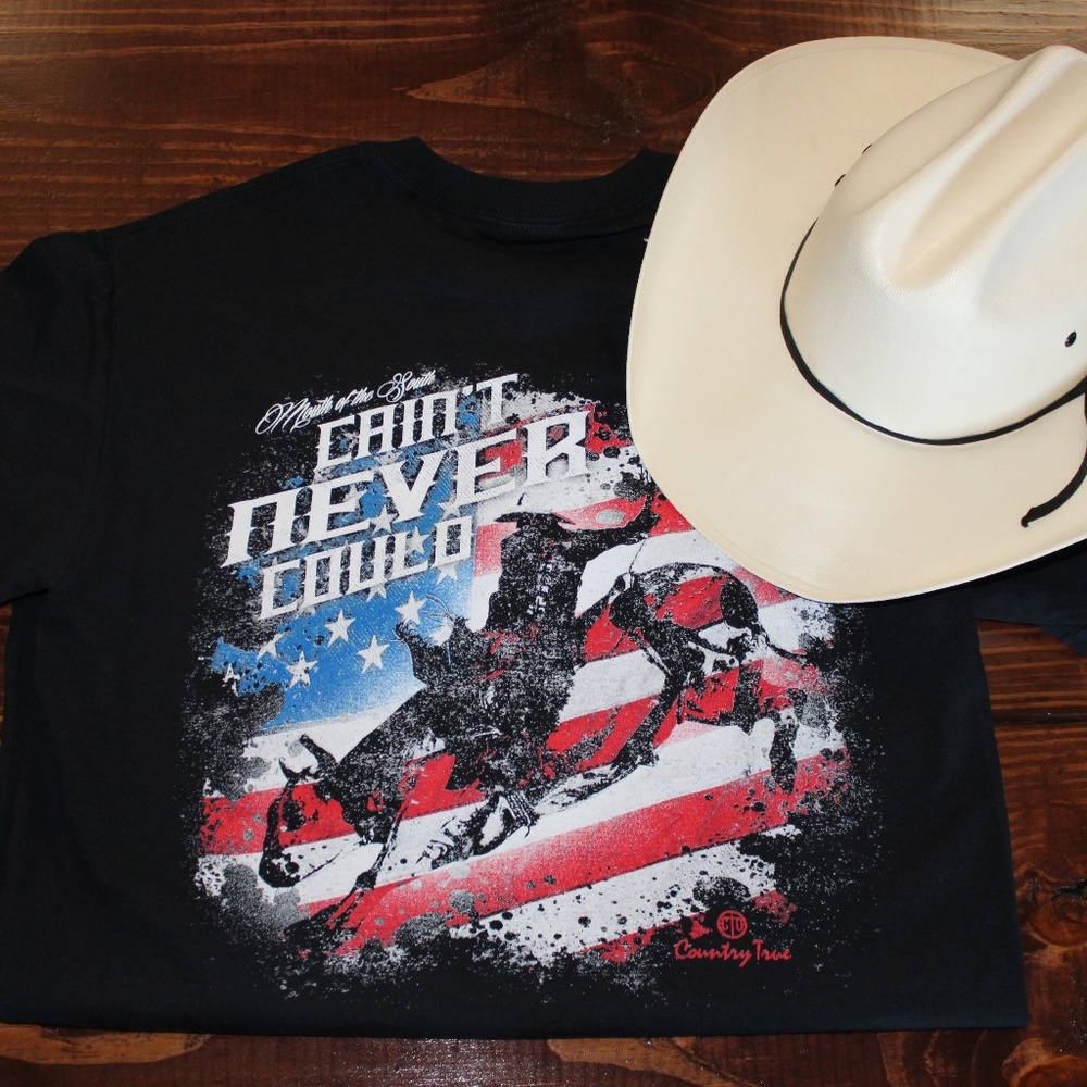 NWOT Country True Outfitters Cain’t Never Could Bull Rider Short Sleeve T-shirt